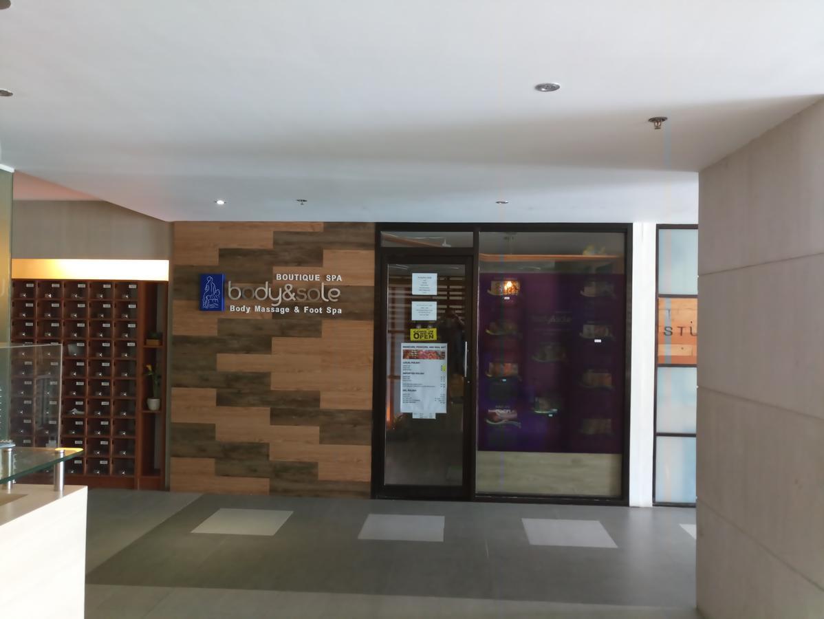 2405 Mabolo Garden Flats Apartment Cebu Bagian luar foto