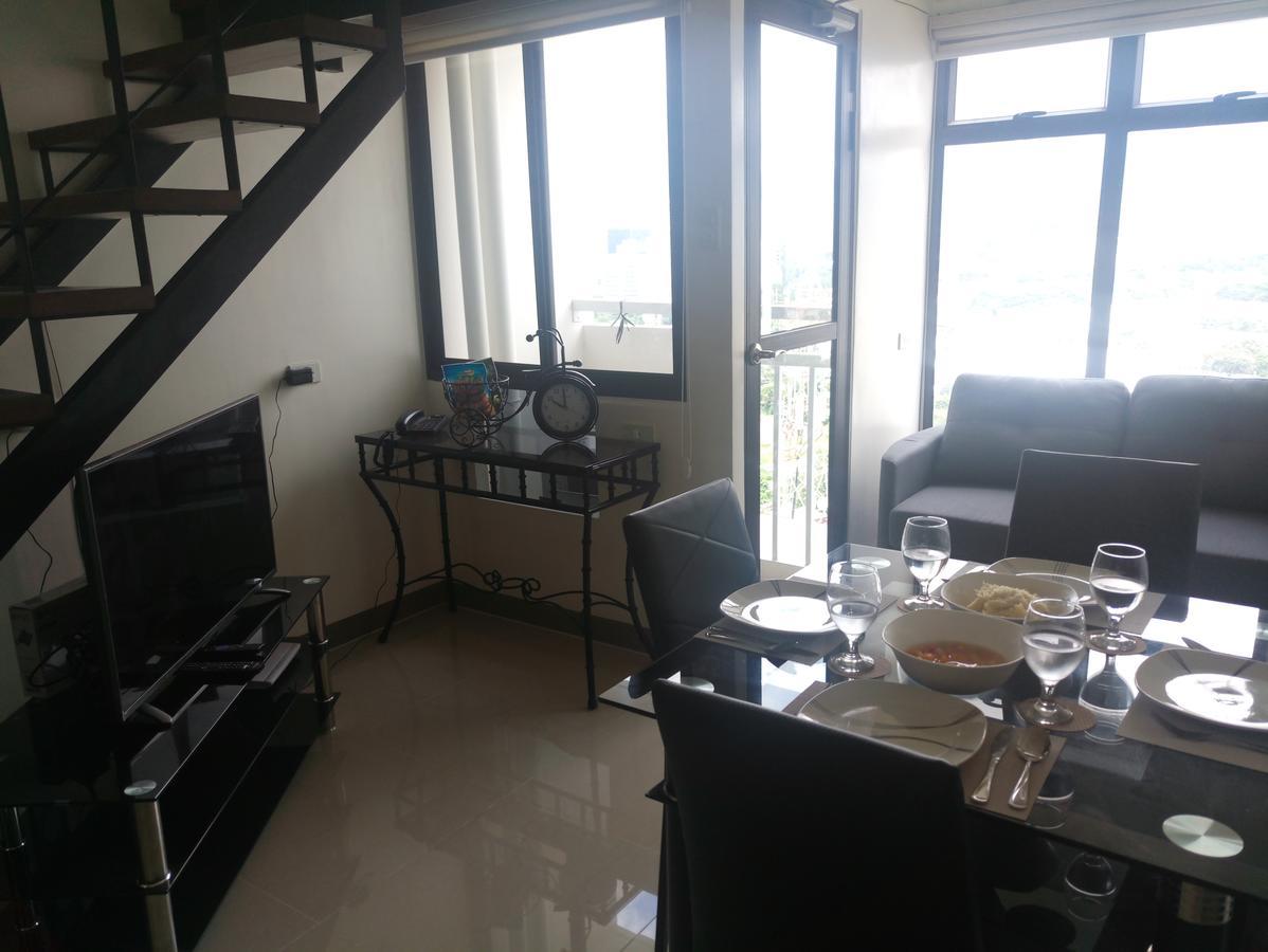 2405 Mabolo Garden Flats Apartment Cebu Bagian luar foto